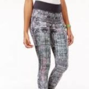 The Warmup by Jessica Simpson 7/8 Leggings